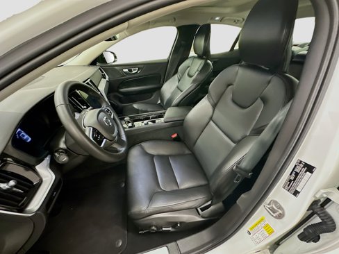 Used 2025 Volvo S60 B5 Core image 13