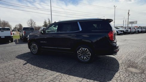 Certified 2023 GMC Yukon Denali Ultimate image 6