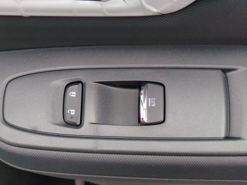 New 2025 Subaru Forester Limited image 39