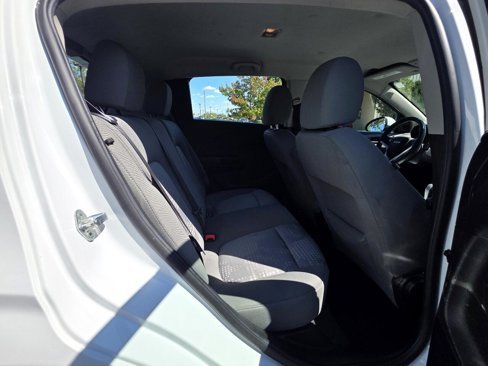Used 2020 Chevrolet Sonic LT image 37