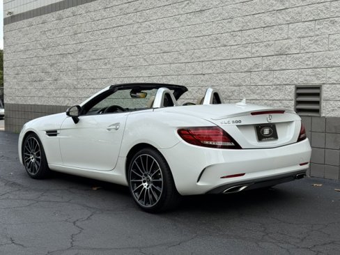 Used 2019 Mercedes-Benz SLC 300 w/ Premium Package image 14