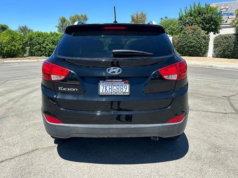 Used 2015 Hyundai Tucson SE image 7