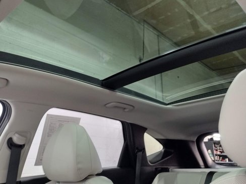 Used 2022 Hyundai Tucson Limited image 25