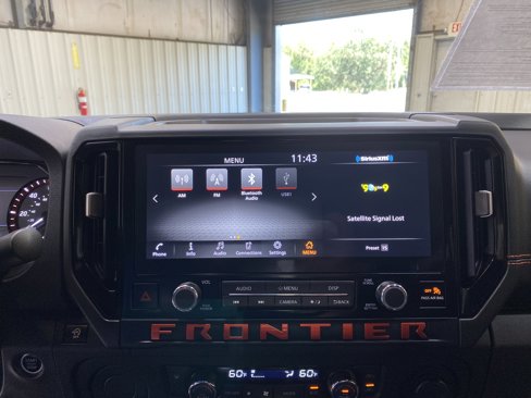Used 2025 Nissan Frontier Pro-X w/ Tow Package image 38