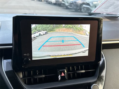 Certified 2024 Toyota Corolla LE image 18