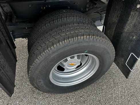 Used 2024 Chevrolet Silverado 3500 W/T w/ WT Convenience Package image 4