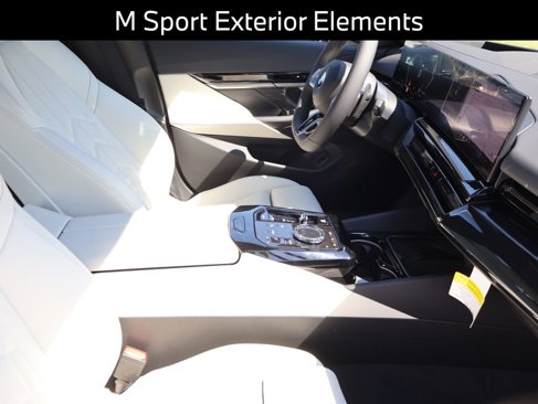 New 2026 BMW 530i xDrive w/ Executive Package image 13