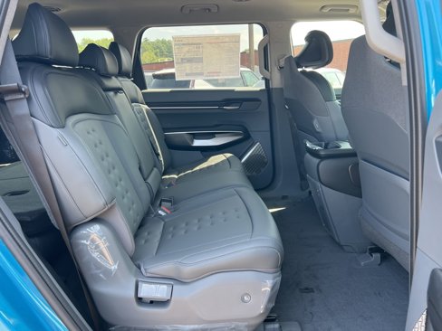 New 2026 Kia EV9 Wind image 13