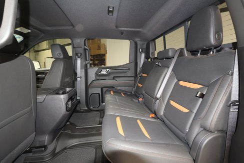 Used 2024 GMC Sierra 1500 AT4 w/ AT4 Premium Package image 24
