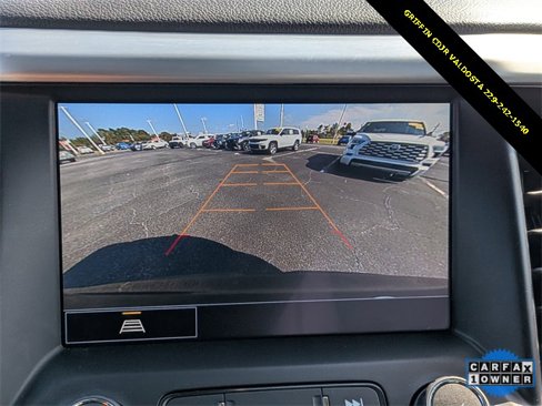 Used 2023 GMC Acadia SLT w/ Preferred Package image 22