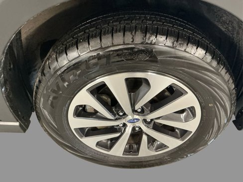 Certified 2025 Subaru Outback Premium w/ Popular Package #1A image 15