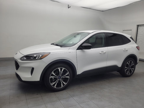 Used 2022 Ford Escape SE w/ SE Sport Appearance Package image 2