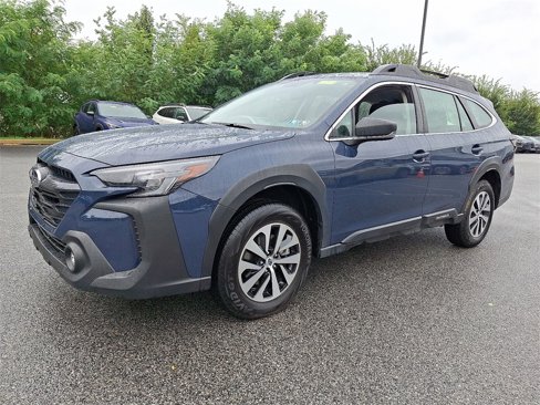 Certified 2025 Subaru Outback image 3