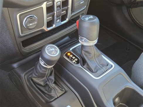 New 2025 Jeep Wrangler Sport S image 15