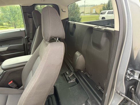 Used 2022 Chevrolet Colorado LT w/ Fleet Safety Package image 27