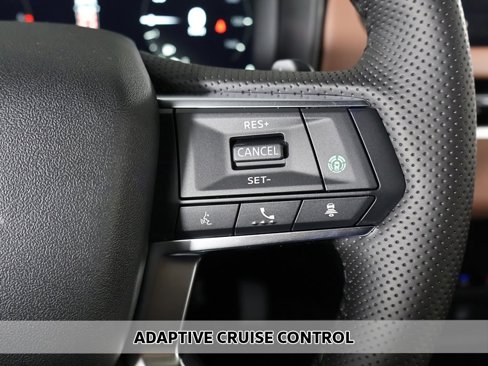 New 2025 Mitsubishi Outlander SEL image 6