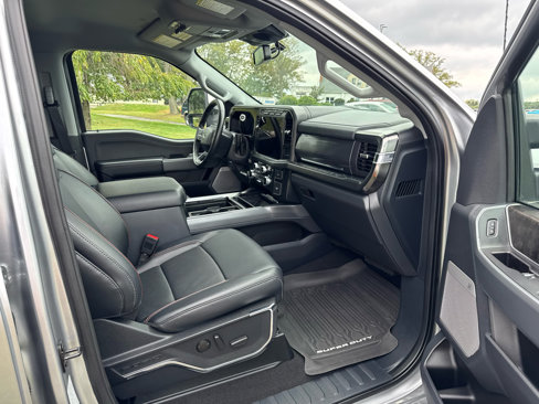 Used 2024 Ford F450 Lariat w/ Snow Plow Prep Package image 11