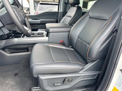 New 2025 Ford F350 Lariat w/ Lariat Ultimate Package image 17
