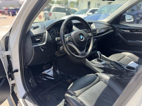 Used 2013 BMW X1 xDrive28i image 10