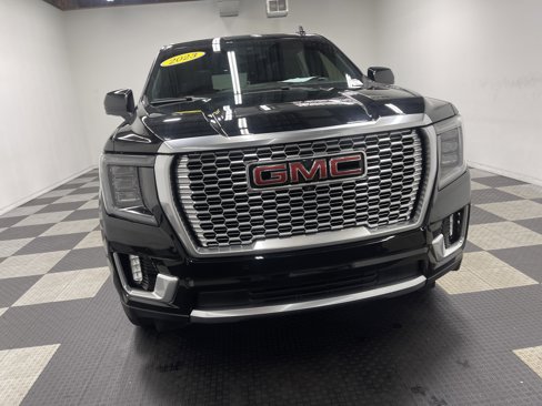 Used 2023 GMC Yukon Denali image 7