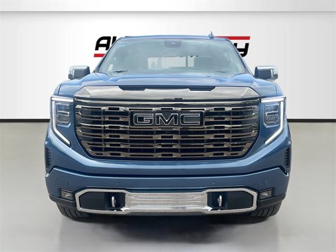 Used 2024 GMC Sierra 1500 Denali Ultimate image 2