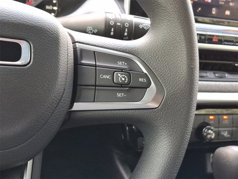 New 2025 Jeep Compass Sport image 26