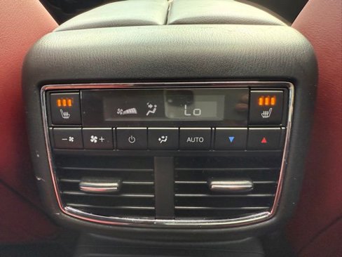 Used 2023 MAZDA CX-9 Carbon Edition image 29