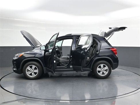 Used 2021 Chevrolet Trax LT image 37
