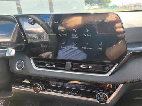 New 2026 Chevrolet Equinox LT w/ LPO, Floor Liner Package image 13