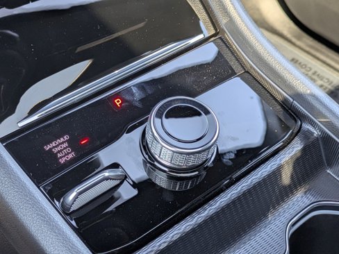 New 2025 Jeep Grand Cherokee Limited w/ Luxury Tech Group II image 12
