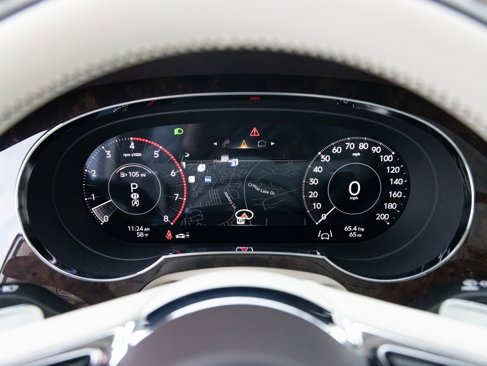 New 2025 Bentley Bentayga image 32