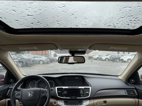 Used 2015 Honda Accord EX-L image 26