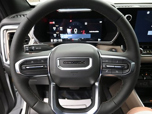 New 2026 GMC Canyon Denali image 21