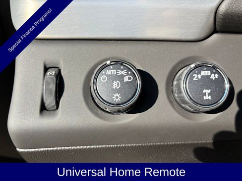 Used 2017 GMC Yukon SLE w/ SLE Value Package image 26