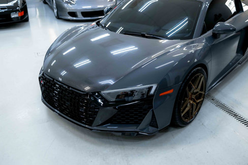 Used 2022 Audi R8 V10 w/ Premium Package image 36