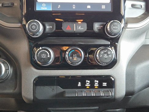 Used 2025 RAM 1500 Tradesman image 18