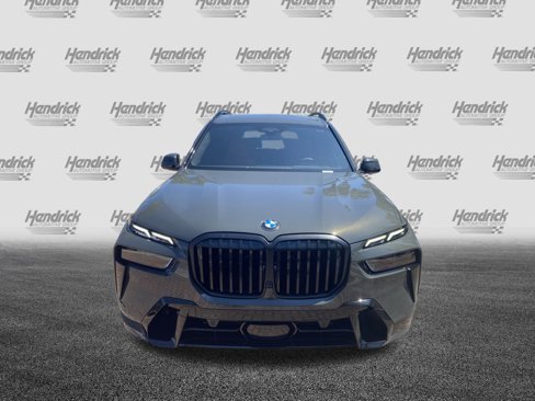 New 2026 BMW X7 xDrive40i image 3