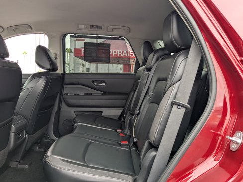 Certified 2022 Nissan Pathfinder SL image 15