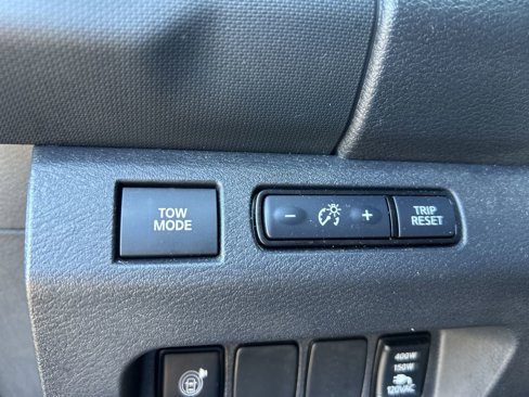 Used 2023 Nissan Frontier PRO-4X w/ Pro Convenience Package image 21