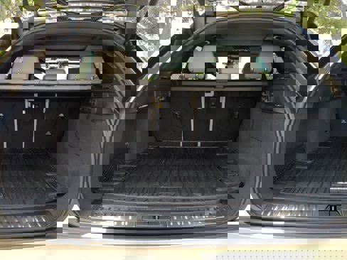 New 2026 Land Rover Range Rover Velar Dynamic SE image 36