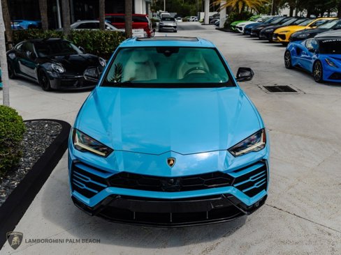 Used 2021 Lamborghini Urus image 9