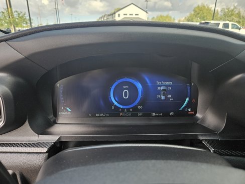 Used 2023 Ford Explorer ST image 18
