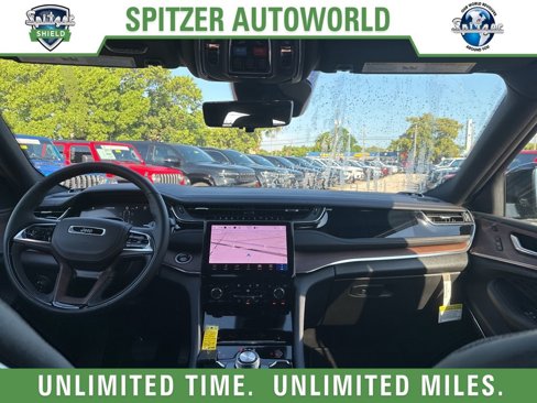 New 2025 Jeep Grand Cherokee L Summit image 13