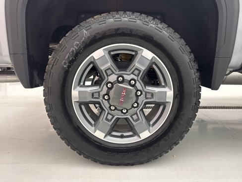 New 2026 GMC Sierra 2500 SLT w/ SLT Premium Package image 9