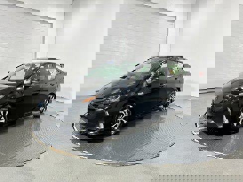 Used 2022 Toyota Prius Prime LE image 17