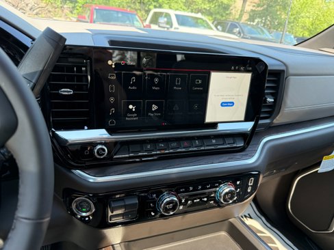 New 2025 GMC Sierra 2500 SLT w/ SLT Convenience Package image 32