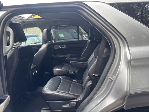 Used 2021 Ford Explorer Limited w/ Equipment Group 301A image 14
