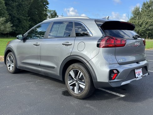 Used 2022 Kia Niro LXS image 13
