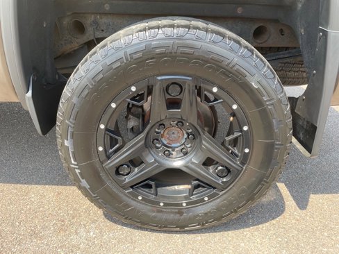 Used 2014 GMC Sierra 1500 SLE w/ SLE Value Package image 25