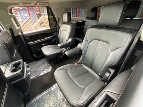 Used 2020 Ford Expedition Platinum image 30